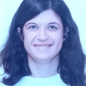 Sisters, Babysitter in Voghera