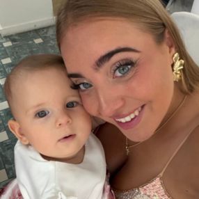 Sofia, Babysitter a Provincia di Sassari