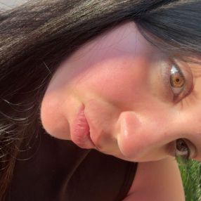 Rossana, Babysitter a Carinaro