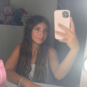 Sofia, Babysitter a Bernareggio