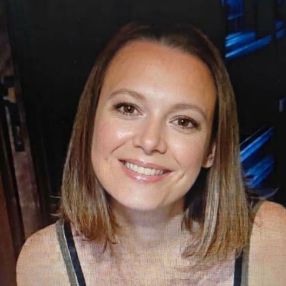 Francesca, Babysitter a Pontedera