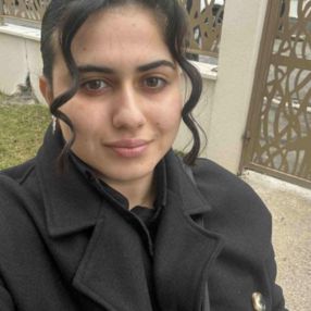 Mayssa, Babysitter a Saint-christophe