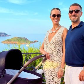 Paola, Famiglia a Provincia di Vercelli