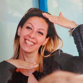 Sara, Babysitter a Savona