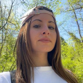 Azzurra, Babysitter a San Miniato
