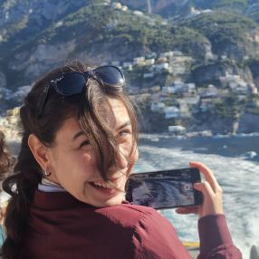 ELVIN, Babysitter a Salerno