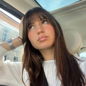 Alessia, Babysitter a Negrar di Valpolicella