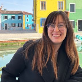 Giulia, Babysitter a Verona