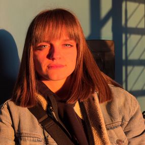 Lisa, Babysitter a Aranova