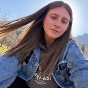 Giulia, Babysitter a San Giorgio