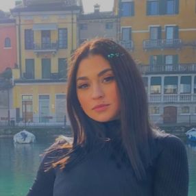 Iman, Babysitter a Zanica