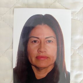 Gladys, Babysitter a Piana del Sole