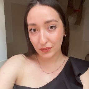 Valentina, Babysitter a Giulianova