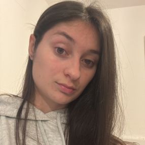 Xhuljana, Babysitter in Borgo A Buggiano