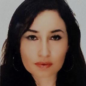 Elda, Babysitter a Cosenza