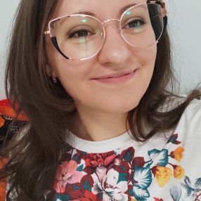 Aurora, Babysitter in Teramo