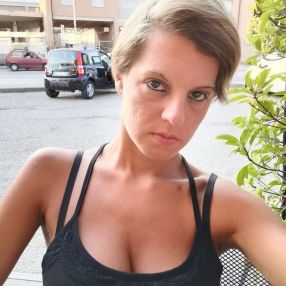 Manuela, Babysitter in Cuneo