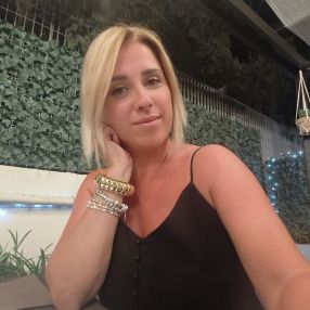 Valentina, Babysitter a Pieve Emanuele