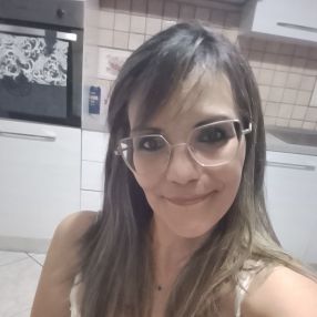 Rossella, Babysitter a Villafranca Tirrena
