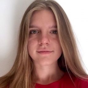 Valentina, Babysitter a Salò