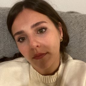Sofia, Babysitter in Carrara