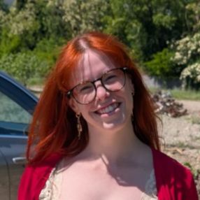 Sara, Babysitter a Scandiano