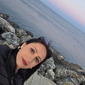 Graziella, Babysitter a Aci Catena