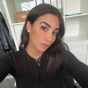Virginia, Babysitter a Bagno A Ripoli