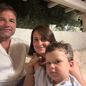 Valeria, Famiglia a Torre del Greco