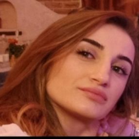 Esma, Famiglia a Bellaria-igea Marina