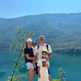 Alice, Famiglia a Calcinate