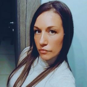 Elvy, Babysitter a Città Metropolitana di Napoli