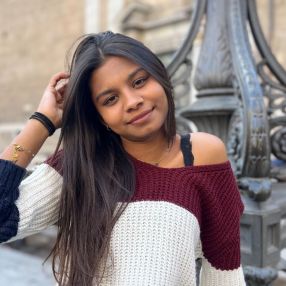 Cristina, Babysitter in Tavazzano con Villavesco