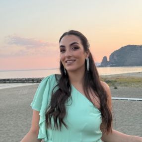 Valentina, Babysitter a Fondi