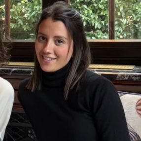 Vittoria, Babysitter a Provincia di Lecco