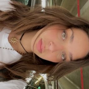 Tecla, Babysitter a Binasco