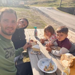 Marta, Famiglia a Provincia di Como