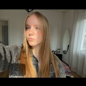 Adele, Babysitter a Capriolo