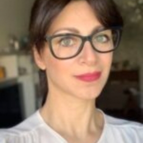 Viviana, Famiglia a Riposto