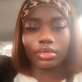 Arike, Babysitter a Barile