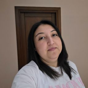 Imen, Babysitter in Ariccia