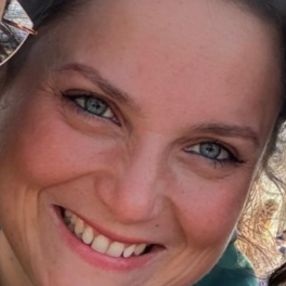 Susy, Babysitter in Casalnuovo di Napoli