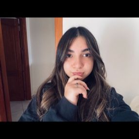 Asia, Babysitter a Melissano
