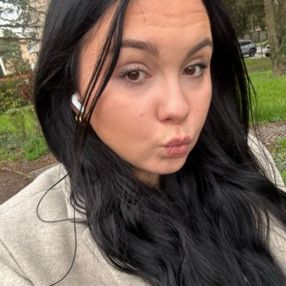 Linda, Babysitter a Due Carrare