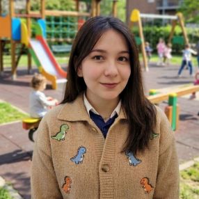Aline Roberta, Babysitter a Ivrea