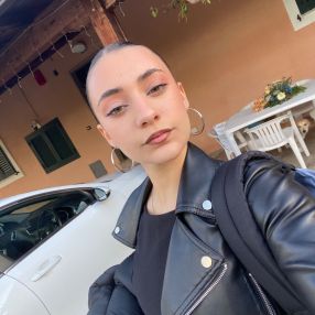 Sofia, Babysitter a Brembate di Sopra