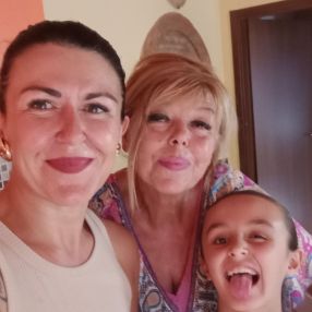 Bruna, Babysitter a Costa di Mezzate