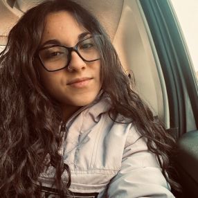 Nicole, Babysitter a San Martino Dall'argine