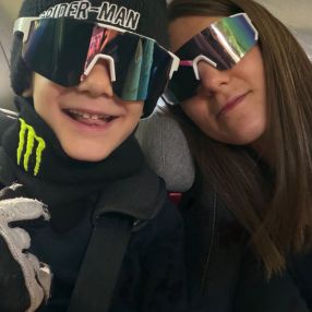 Lara, Babysitter a Marche