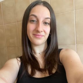 Melissa, Babysitter in Caslino al Piano